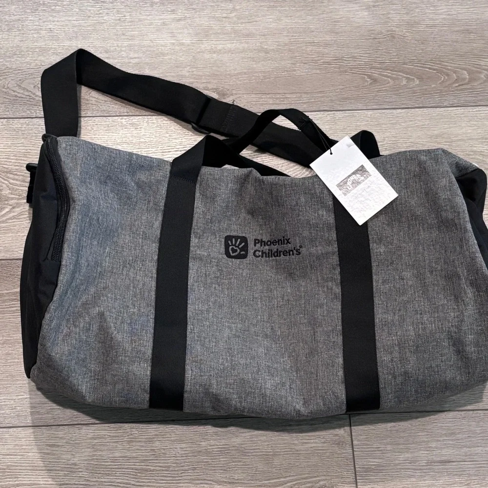Jones Duffel Bag Grey Golf Gym Travel Weekender Active New